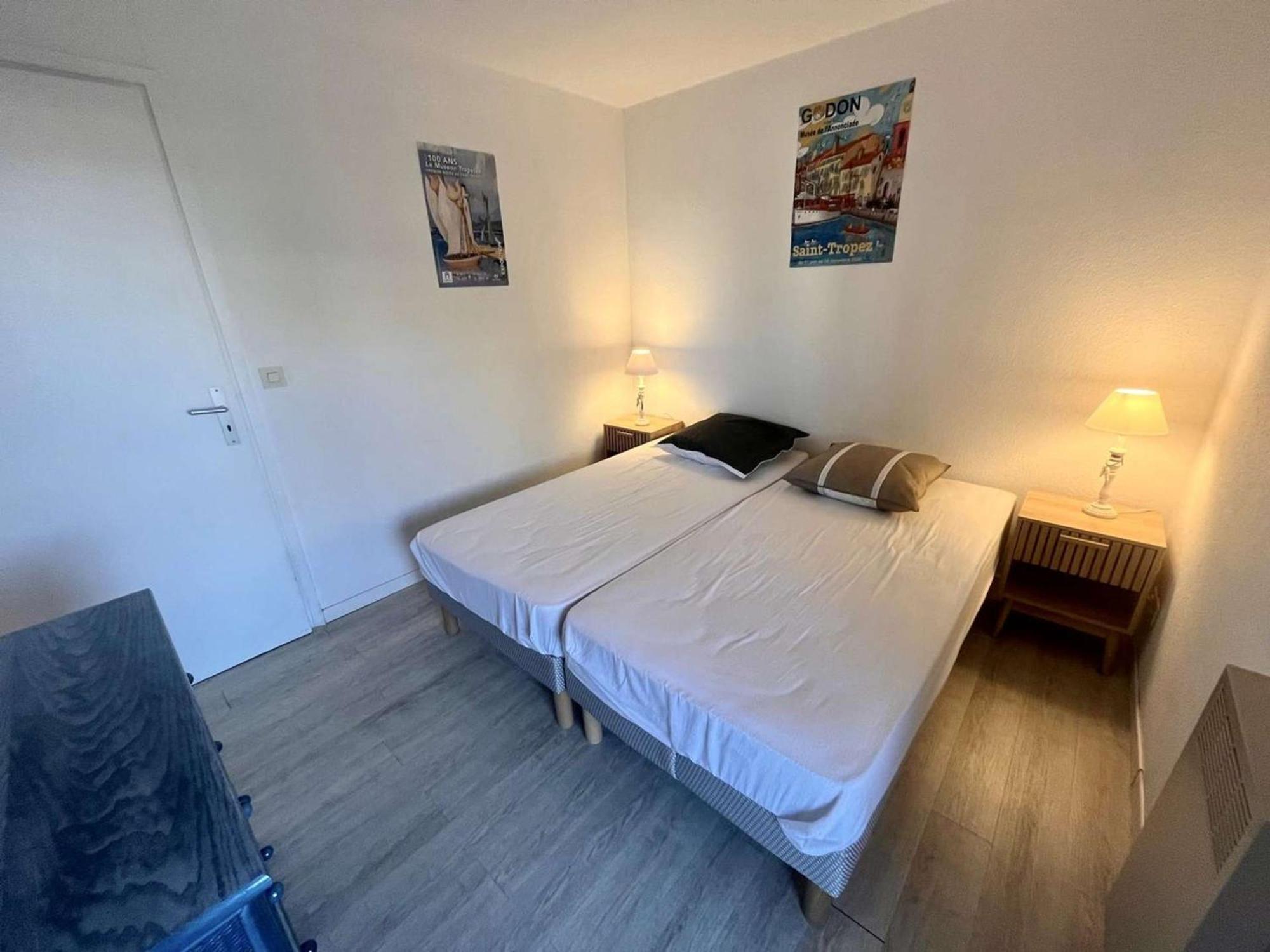 Appartement 2P, 4 Couchages, Terrasse Et Salon De Jardin A 200M De La Plage, Frejus - Fr-1-226A-22 Zewnętrze zdjęcie